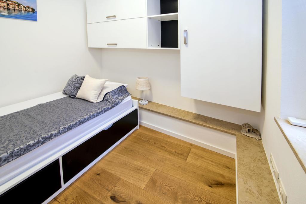 Apartment Danalu Rovinj Exterior photo